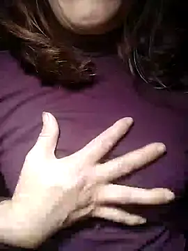 YiyinLy online show from 19, 11, 2025