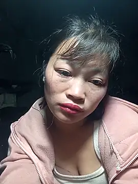 siusiu-00 online show from 17, 12, 2025