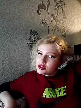 Snapshot of karkinn chatting on 21, 4, 2026 karkinn online show from 21, 4, 2026