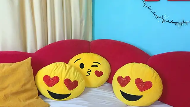 Snapshot of Soft_Lilly chatting on 31, 3, 2026 Soft Lilly online show from 31, 3, 2026