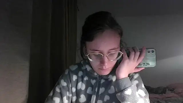 Snapshot of LuckySLove chatting on 8, 2, 2026 LuckySLove online show from 8, 2, 2026