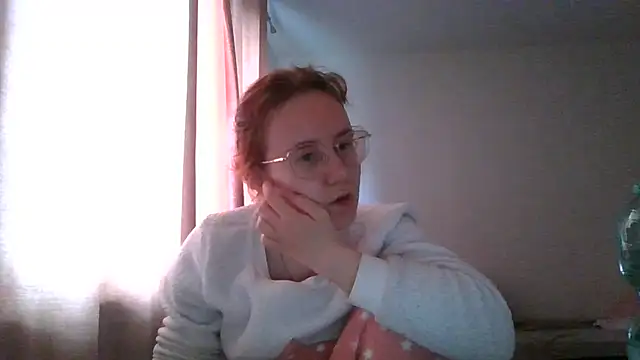 Snapshot of LuckySLove chatting on 31, 5, 2026 LuckySLove online show from 31, 5, 2026