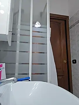 mirko1702 online show from 5, 11, 2025