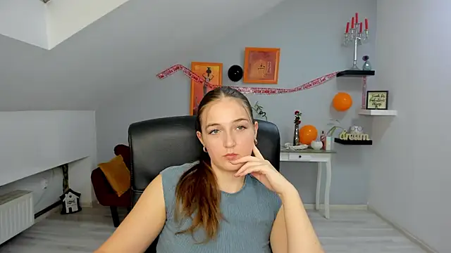 AnneWilsonn online show from 30, 10, 2025