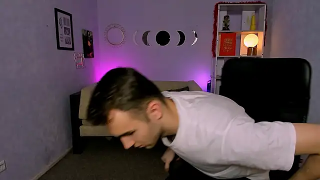 astren villo online show from 4, 3, 2026