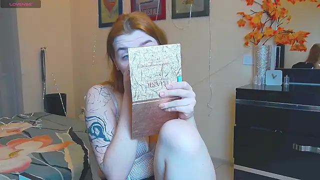 MeganNewCat online show from 18, 12, 2025