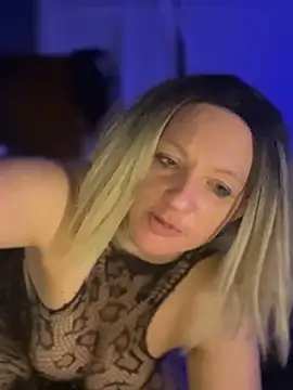 Snapshot of queenkelly1234 chatting on 21, 3, 2026 queenkelly1234 online show from 21, 3, 2026