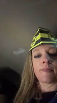 Snapshot of queenkelly1234 chatting on 17, 4, 2026 queenkelly1234 online show from 17, 4, 2026