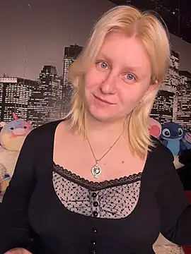 Snapshot of BonnyeBoom chatting on 4, 3, 2026 BonnyeBoom online show from 4, 3, 2026