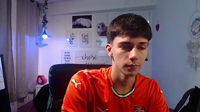 Snapshot of AmethystShadow17 chatting on 13, 3, 2026 AmethystShadow17 online show from 13, 3, 2026