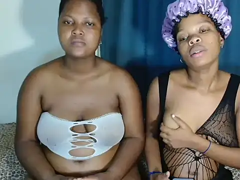 Snapshot of SexyLatoya05 chatting on 6, 11, 2025 SexyLatoya05 online show from 6, 11, 2025