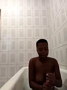 Snapshot of SexyLatoya05 chatting on 3, 12, 2025 SexyLatoya05 online show from 3, 12, 2025