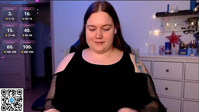 Snapshot of SummerTina chatting on 8, 12, 2024 SummerTina online show from 8, 12, 2024