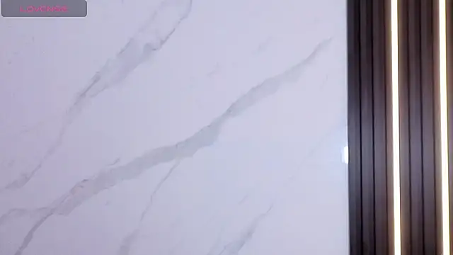 Snapshot of Alisson_brown1_ chatting on 30, 10, 2025 Alisson brown1  online show from 30, 10, 2025