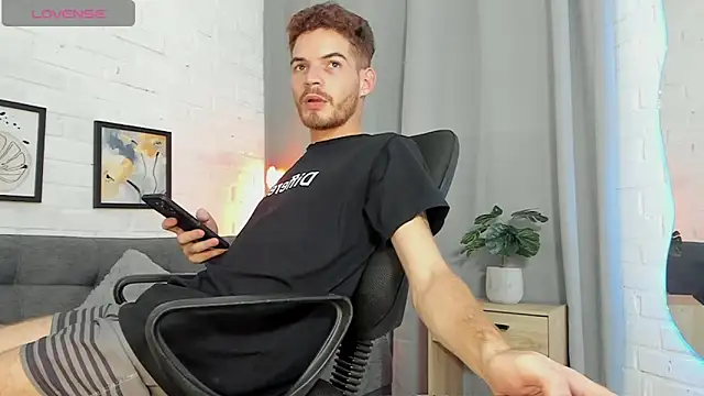 MATEO HUNTER online show from 10, 11, 2025