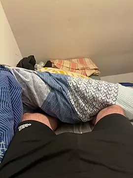 Snapshot of creamydeluxe chatting on 4, 2, 2026 creamydeluxe online show from 4, 2, 2026