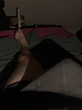 Snapshot of creamydeluxe chatting on 10, 3, 2026 creamydeluxe online show from 10, 3, 2026