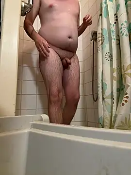 Snapshot of creamydeluxe chatting on 14, 4, 2026 creamydeluxe online show from 14, 4, 2026