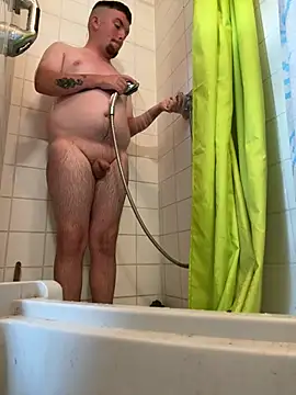 Snapshot of creamydeluxe chatting on 20, 7, 2026 creamydeluxe online show from 20, 7, 2026