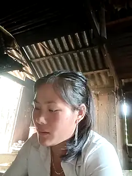 Lyssa-a online show from 10, 3, 2026