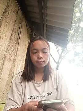 Snapshot of Nguyet2k4 chatting on 4, 12, 2025 Nguyet2k4 online show from 4, 12, 2025