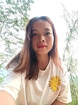 Snapshot of Nguyet2k4 chatting on 9, 4, 2026 Nguyet2k4 online show from 9, 4, 2026