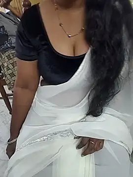 Snapshot of Nikitha_telugu chatting on 9, 11, 2025 Nikitha telugu online show from 9, 11, 2025