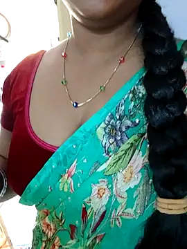 Snapshot of Nikitha_telugu chatting on 11, 11, 2025 Nikitha telugu online show from 11, 11, 2025