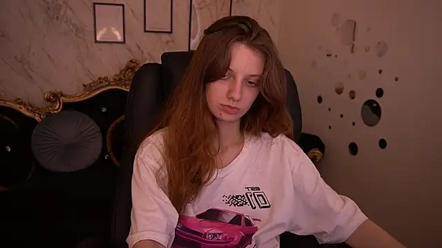 CuteeFoxy online show from 27, 5, 2026