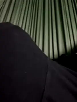 Snapshot of boy130304 chatting on 4, 11, 2025 boy130304 online show from 4, 11, 2025