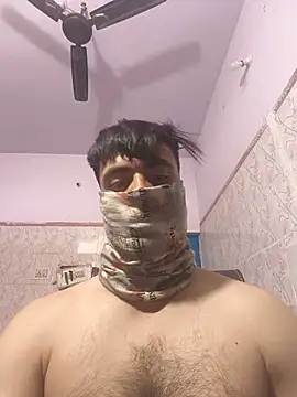 Snapshot of imyoungboymay chatting on 13, 5, 2026 imyoungboymay online show from 13, 5, 2026