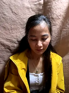 Snapshot of Miss-World00 chatting on 4, 12, 2025 Miss-World00 online show from 4, 12, 2025