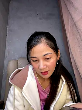 Snapshot of Miss-World00 chatting on 17, 12, 2025 Miss-World00 online show from 17, 12, 2025