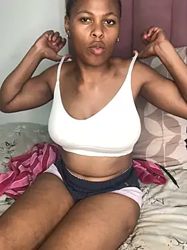 Snapshot of Bubbles156 chatting on 15, 1, 2026 Bubbles156 online show from 15, 1, 2026