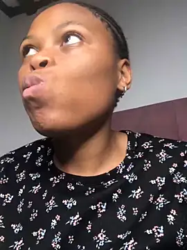 Snapshot of Bubbles156 chatting on 16, 1, 2026 Bubbles156 online show from 16, 1, 2026