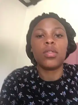 Snapshot of Bubbles156 chatting on 5, 2, 2026 Bubbles156 online show from 5, 2, 2026