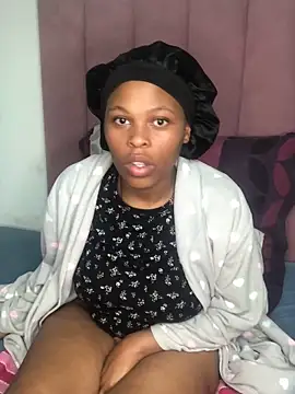 Snapshot of Bubbles156 chatting on 16, 2, 2026 Bubbles156 online show from 16, 2, 2026