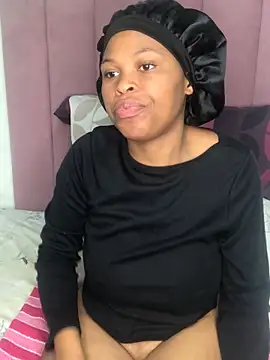 Snapshot of Bubbles156 chatting on 17, 2, 2026 Bubbles156 online show from 17, 2, 2026