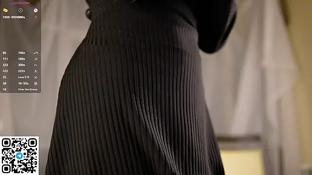 Snapshot of Erosyne chatting on 24, 4, 2026 Erosyne online show from 24, 4, 2026