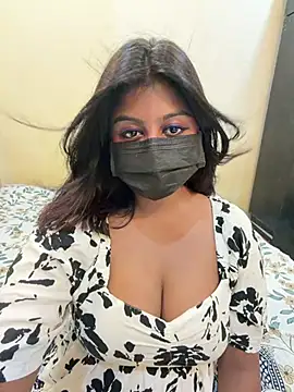 Snapshot of payal_mittal chatting on 16, 4, 2026 payal mittal online show from 16, 4, 2026