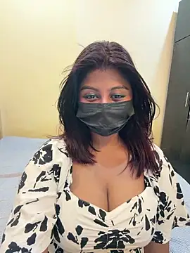 Snapshot of payal_mittal chatting on 25, 4, 2026 payal mittal online show from 25, 4, 2026