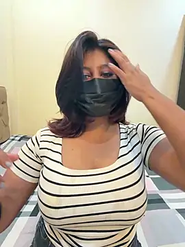 Snapshot of payal_mittal chatting on 16, 6, 2026 payal mittal online show from 16, 6, 2026