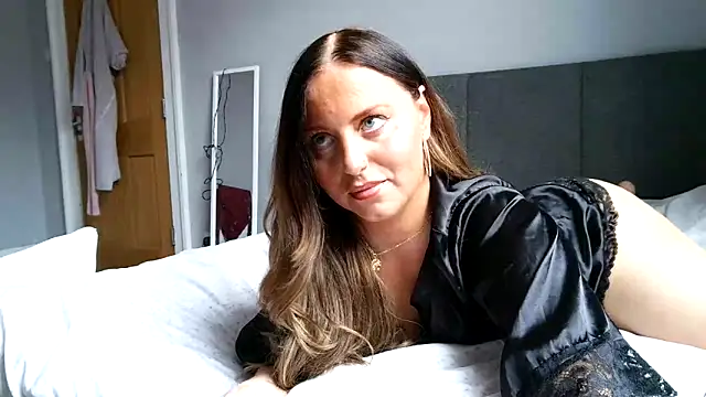 Snapshot of Scouse_Lexi chatting on 12, 4, 2026 Scouse Lexi online show from 12, 4, 2026