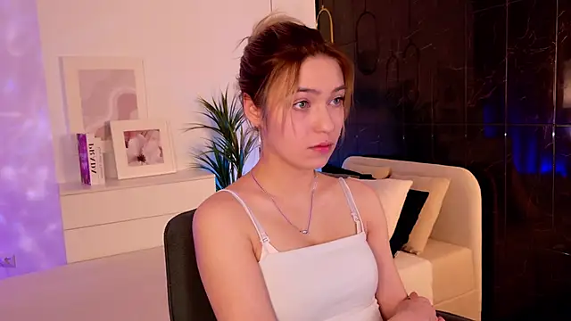 Snapshot of AlysiaSun_ chatting on 18, 3, 2026 AlysiaSun online show from 18, 3, 2026