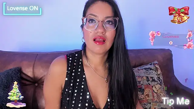 charlhot  online show from 27, 11, 2025