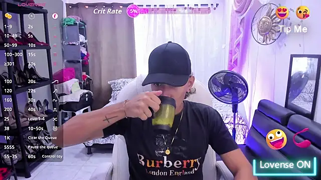 Hayden Boy  online show from 2, 12, 2025