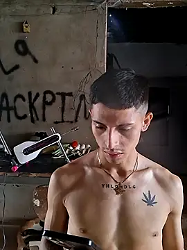 Luciferinthestreet online show from 12, 11, 2025