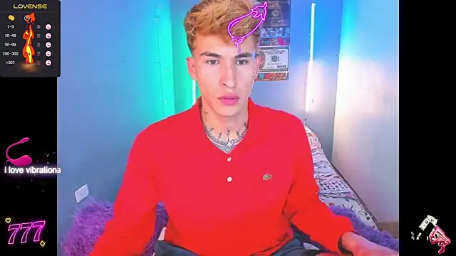 Snapshot of Latin_boysxxxx chatting on 30, 3, 2026 Latin boysxxxx online show from 30, 3, 2026