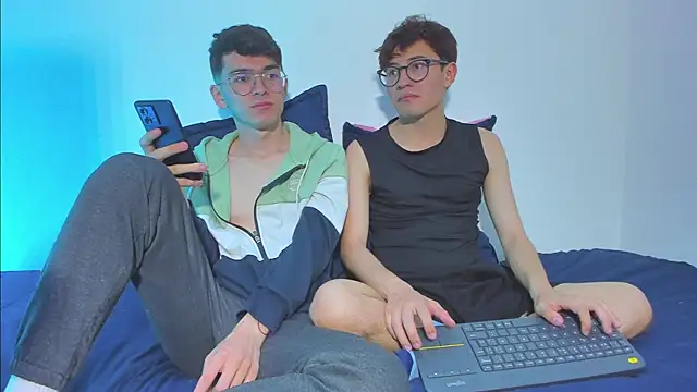 Snapshot of dani_angel_dark chatting on 13, 11, 2025 dani angel dark online show from 13, 11, 2025