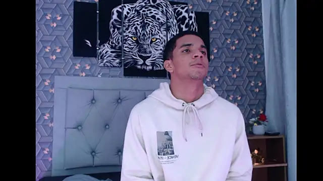 Snapshot of Natan_Latino chatting on 16, 10, 2025 Natan Latino online show from 16, 10, 2025